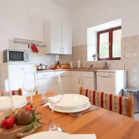 Apartament Ama - First Floor *
