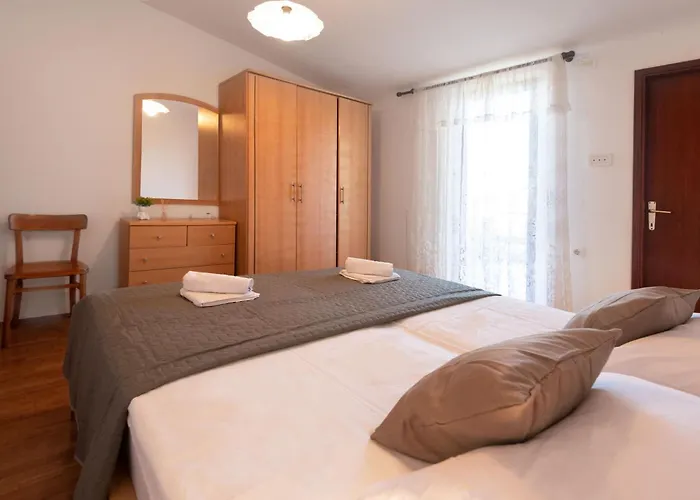 Ama - First Floor Apartamento