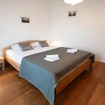 Ama - First Floor Appartamento